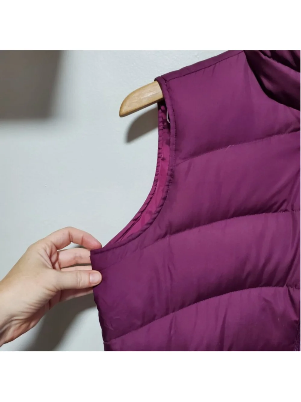 LANDS' END Down Filled Puffer Vest Purple Small Full Zip Winter Insulated Cozy